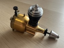 Motore Vintage Cox Golden Bee