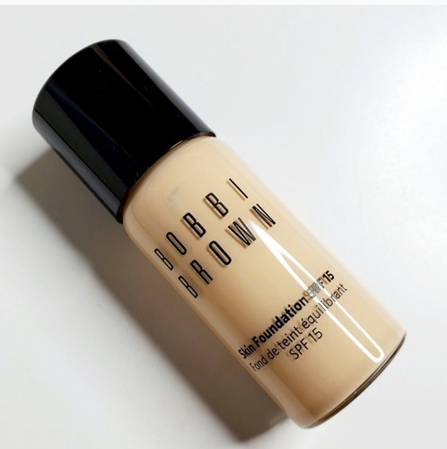 Bobbi fondotinta pelle marrone - pelle,