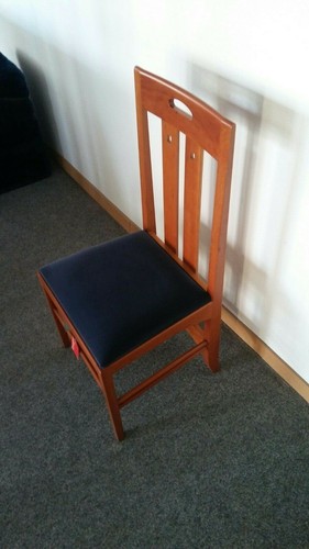 Sedia ingram cassina charles - ingram,