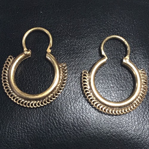 Superbe paire boucles - superbe, de