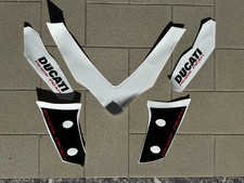 Adesivi Cupolino Paramani