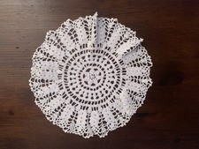 Centrino vintage realizzato a