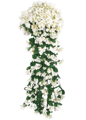 Fiori artificiali bianchi