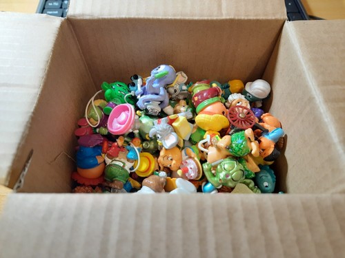Kinder toys pieces - toys,