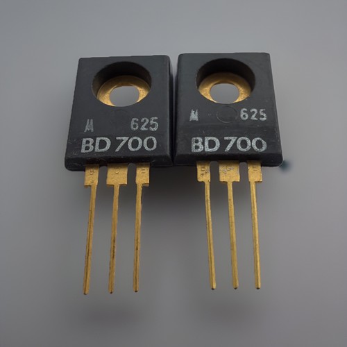 Bd700 motorola transistor - motorola,