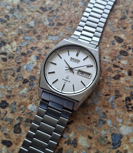 Seiko quartz type - type, ii