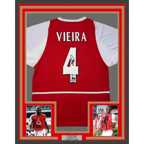 Maglia rossa con cornice