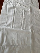 lenzuolo matrimoniale con federe in puro lino bianco ricamato a mano 