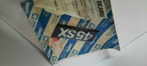 Scritta targa plastica - sx,