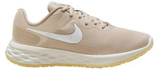 DC3729-104 Nike Revolution 6