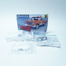 Revell GMC Truck with snow