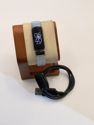 Fitbit luxe tested new band - fitbit, (tested,