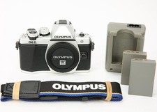 Olympus OM-D E-M10 Mark II