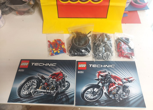 Lego technic 8051 motorbike - 8051, "motorbike"