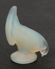 Statuina piccola colomba in