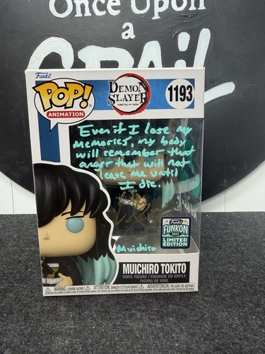 Swau coa signed funko - swau,