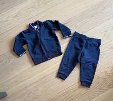 Set giacca e pantaloni Moncler
