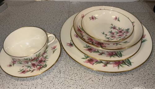 Peachtree lenox 301 set - by,