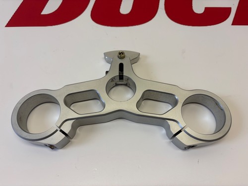 Ducati giogo superiore