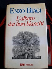 Albero dai fiori - fiori, di