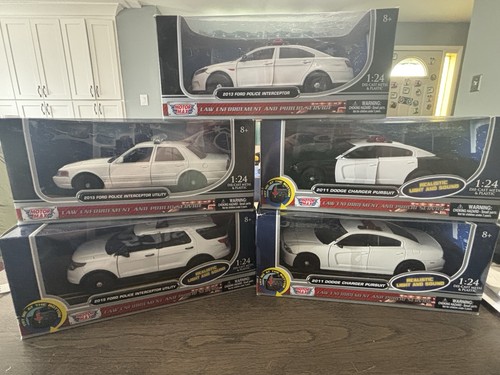 Raro motormax ford e - raro, 1:24