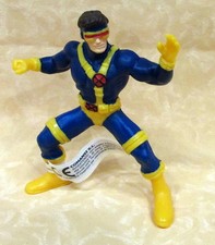 PERSONAGGIO FUMETTI SUPEREROE