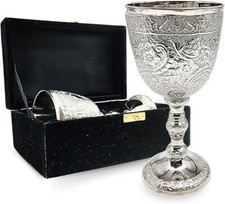 Calici da vino in ottone