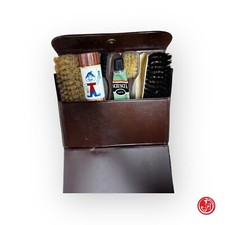 Vecchio kit per la pulizia