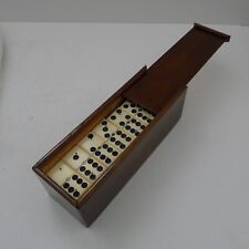 Antico domino inglese in legno