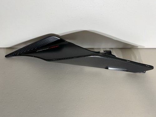 2019 aprilia rsv4 - 17-20,