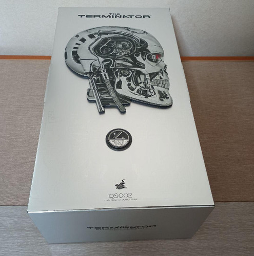 Hot toys qs002 the terminator - the,