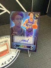 2024-25 Panini Silhouette Firme Jared McCain Rookie Autografo /10