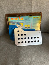 PEDANA BATTITACCO PILOT POGGIA PIEDI universale in ALLUMINIO TUNING per auto