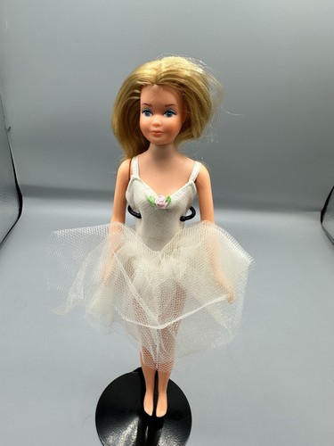 Vintage mattel canadian - mattel,