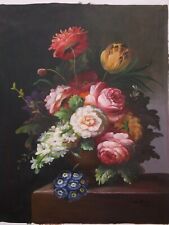 Bellissimo mazzo di fiori su