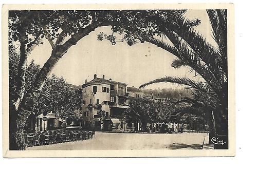 Lavandou place ernest - 83,