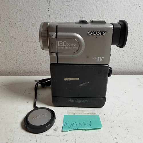 Sony handycam dcr pc7 ntsc - handycam,