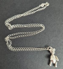 Collana con ciondolo