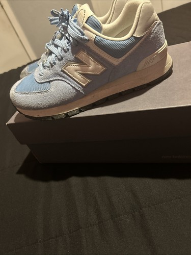 New balance - ,