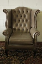 Poltrona chesterfield chester bergere queen anne inglese pelle grigio tortora