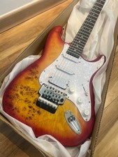 Chitarra elettrica ST Tree