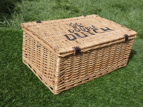 Picnic hamper wicker basket - wicker,
