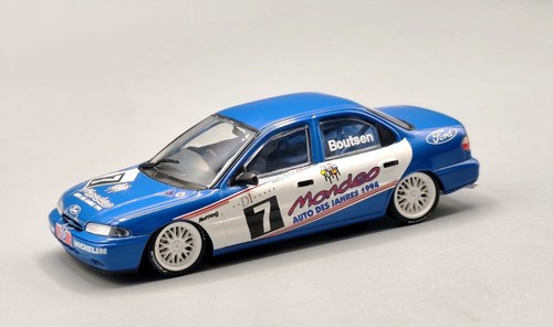 Minichamps ford mondeo - 1:43,