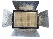 Faro led Yongnuo YN900 2 pz con valigetta e accessori