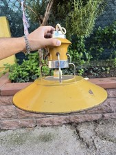 Vecchio Lampadario Industriale In Metallo Gialla