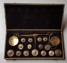 Antica bilancia per monete XIX