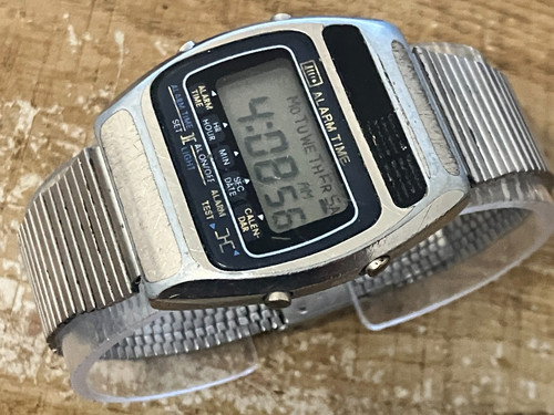 Orologio vintage uomo digitale