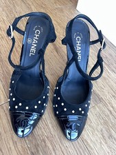 Décolleté Chanel nere in