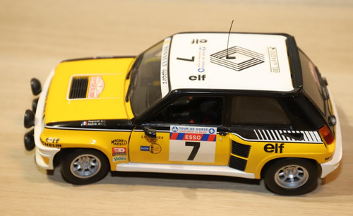 Universal hobbies renault - universal,