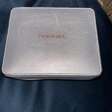 Pandora Portagioie Argento